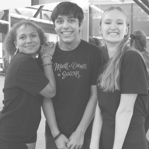 Kda shine sm carousel 2026 valley oaks